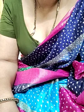 Snapshot of sunitha-3 chatting on March 21, 2025, 12:50 pm sunitha-3 online show from March 21, 2025, 12:50 pm