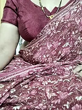 Snapshot of sunitha-3 chatting on March 12, 2025, 12:47 pm sunitha-3 online show from March 12, 2025, 12:47 pm