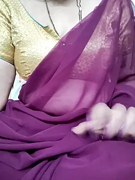 Snapshot of sunitha-3 chatting on March 15, 2025, 5:41 am sunitha-3 online show from March 15, 2025, 5:41 am