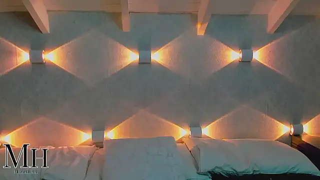 MizzHell online show from March 7, 2026, 3:57 am