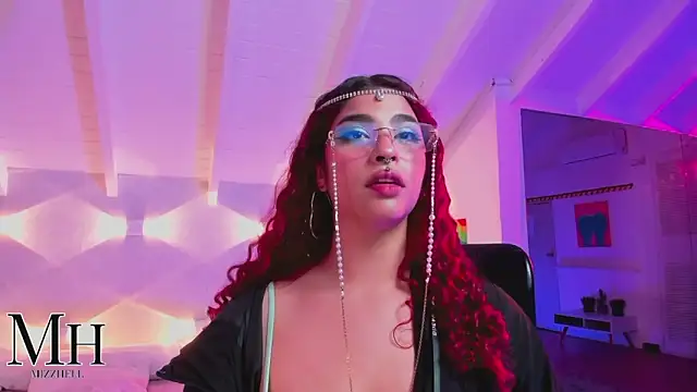 MizzHell online show from April 11, 2026, 8:40 am