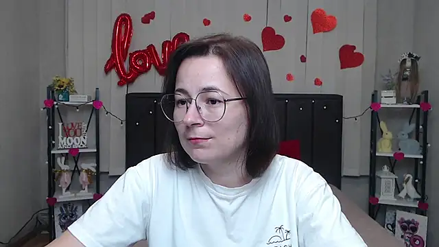 Snapshot of MarieSho chatting on March 14, 2025, 9:21 pm MarieSho online show from March 14, 2025, 9:21 pm