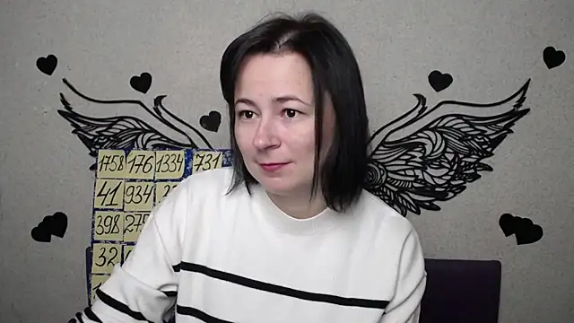 Snapshot of MarieSho chatting on February 16, 2026, 7:18 am MarieSho online show from February 16, 2026, 7:18 am