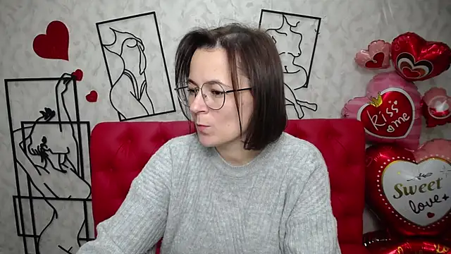 Snapshot of MarieSho chatting on February 22, 2025, 3:12 am MarieSho online show from February 22, 2025, 3:12 am