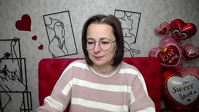 Snapshot of MarieSho chatting on February 20, 2025, 6:03 pm MarieSho online show from February 20, 2025, 6:03 pm