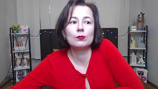Snapshot of MarieSho chatting on February 7, 2025, 1:11 pm MarieSho online show from February 7, 2025, 1:11 pm