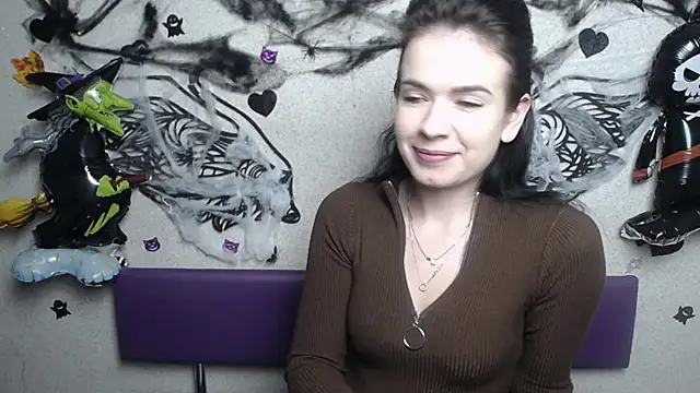 Snapshot of JasmineKouch chatting on November 8, 2025, 6:39 am JasmineKouch online show from November 8, 2025, 6:39 am