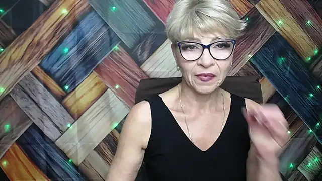 EllaBonito online show from October 12, 2025, 5:31 am