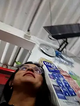 Snapshot of Linda_Lars chatting on December 21, 2025, 3:08 am Linda Lars online show from December 21, 2025, 3:08 am