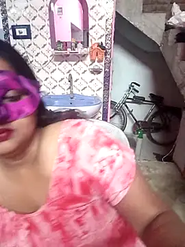 Snapshot of Ayesha-Baby chatting on February 15, 2025, 9:06 pm Ayesha-Baby online show from February 15, 2025, 9:06 pm