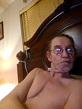 Snapshot of coolbrease10 chatting on February 23, 2025, 5:12 am coolbrease10 online show from February 23, 2025, 5:12 am