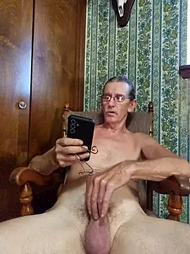 Snapshot of coolbrease10 chatting on September 27, 2025, 10:49 pm coolbrease10 online show from September 27, 2025, 10:49 pm