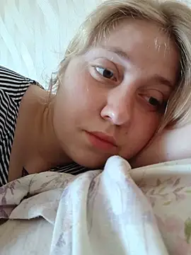 AnastasiaSky19 online show from May 17, 2026, 7:19 am