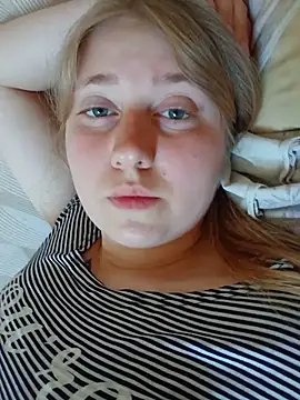 AnastasiaSky19 online show from May 24, 2026, 6:35 am