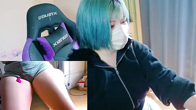 Snapshot of hazuki_8008 chatting on December 17, 2025, 3:00 am hazuki 8008 online show from December 17, 2025, 3:00 am