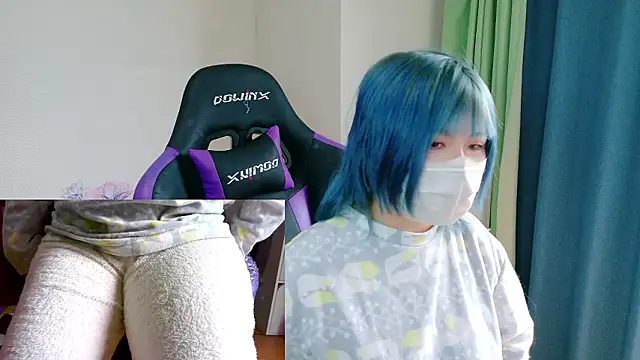 Snapshot of hazuki_8008 chatting on November 13, 2025, 2:04 am hazuki 8008 online show from November 13, 2025, 2:04 am