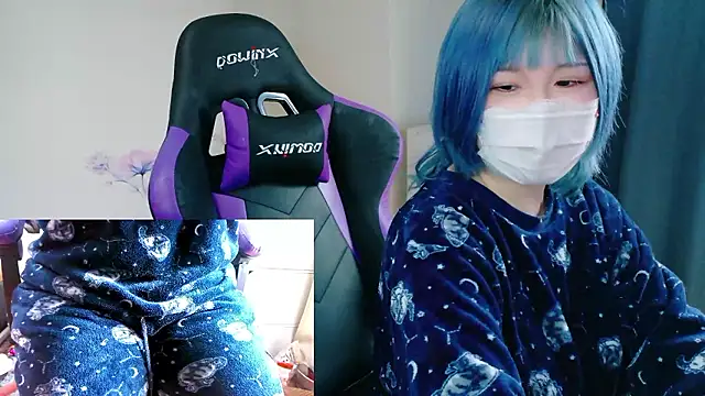 Snapshot of hazuki_8008 chatting on November 6, 2025, 2:59 am hazuki 8008 online show from November 6, 2025, 2:59 am