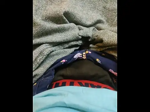 boy BeardGallery online show from November 11, 2025, 6:36 pm