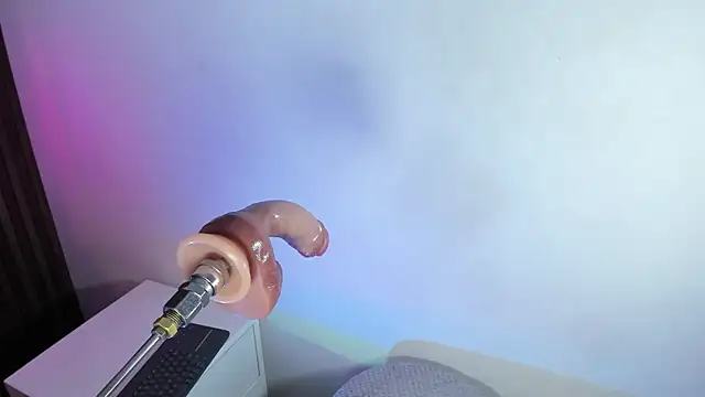 baby naughty1  online show from September 13, 2025, 3:23 pm