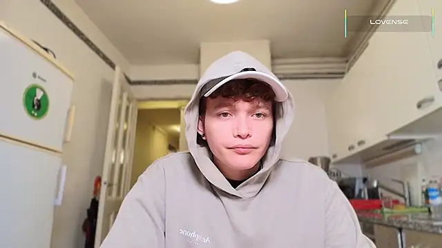 ccamilo-andress online show from February 16, 2026, 5:44 pm