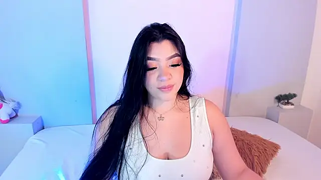 Snapshot of MelissaWhite4 chatting on December 5, 2024, 9:11 pm MelissaWhite4 online show from December 5, 2024, 9:11 pm