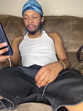 MobyDxck online show from March 8, 2025, 9:40 pm