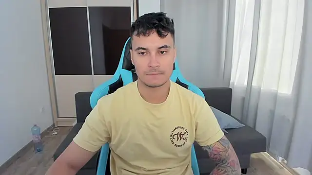 MatMalonne online show from October 20, 2025, 5:20 am