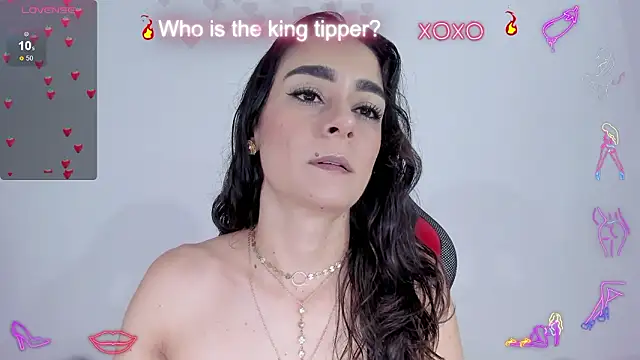 Snapshot of serafelle chatting on February 17, 2026, 9:23 pm serafelle online show from February 17, 2026, 9:23 pm