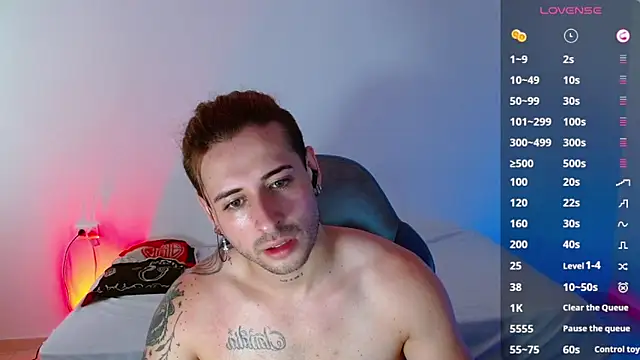 Snapshot of Ares_blue chatting on March 18, 2025, 11:55 am Ares blue online show from March 18, 2025, 11:55 am