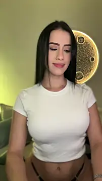 Snapshot of SarahhSmitth1 chatting on March 9, 2026, 9:29 pm SarahhSmitth1 online show from March 9, 2026, 9:29 pm