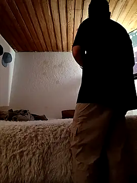 Snapshot of Ssan25 chatting on March 25, 2026, 9:24 pm Ssan25 online show from March 25, 2026, 9:24 pm