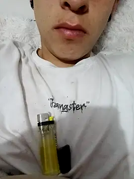 Snapshot of Ssan25 chatting on October 8, 2025, 12:07 pm Ssan25 online show from October 8, 2025, 12:07 pm