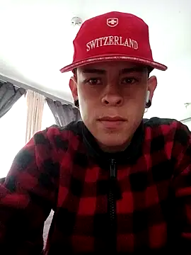 Snapshot of Ssan25 chatting on October 7, 2025, 6:31 pm Ssan25 online show from October 7, 2025, 6:31 pm