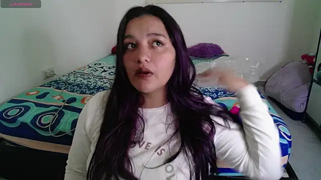 Snapshot of Laurenkenner_ chatting on July 30, 2026, 6:40 pm Laurenkenner online show from July 30, 2026, 6:40 pm