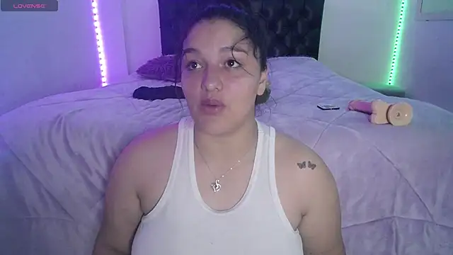 Snapshot of Laurenkenner_ chatting on May 11, 2026, 6:38 pm Laurenkenner online show from May 11, 2026, 6:38 pm