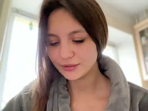 Snapshot of sweety_secret_ chatting on December 18, 2024, 11:34 am sweety secret online show from December 18, 2024, 11:34 am