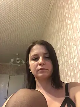 SheilaAndDanny online show from November 23, 2025, 11:53 am