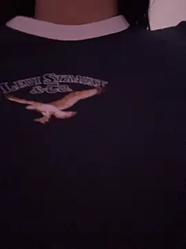 kiim taaylor online show from December 21, 2025, 2:30 pm