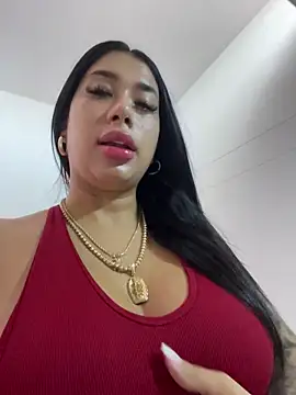 kiim taaylor online show from October 28, 2025, 3:00 pm