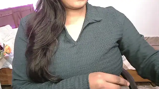 N-Natasha online show from December 4, 2025, 8:02 am