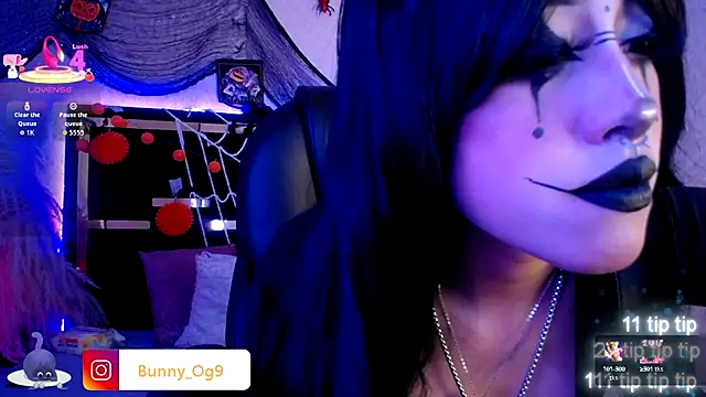 Snapshot of Bunny_O chatting on October 9, 2025, 7:47 pm Bunny O online show from October 9, 2025, 7:47 pm