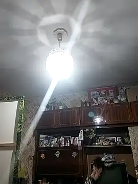 SweetLeila40 online show from December 3, 2025, 5:56 pm