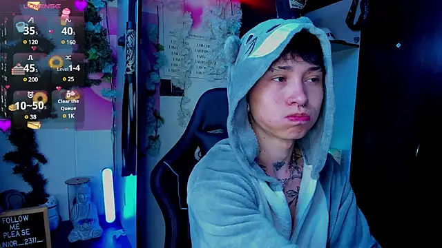 Snapshot of juniior_2311_ chatting on March 21, 2025, 12:28 pm juniior 2311 online show from March 21, 2025, 12:28 pm