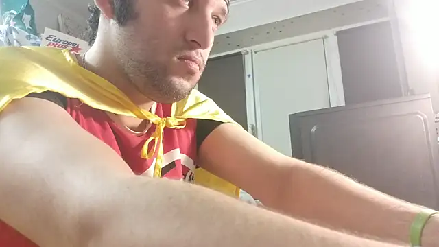 Snapshot of BISEXGOOD777 chatting on January 12, 2026, 2:24 pm BISEXGOOD777 online show from January 12, 2026, 2:24 pm