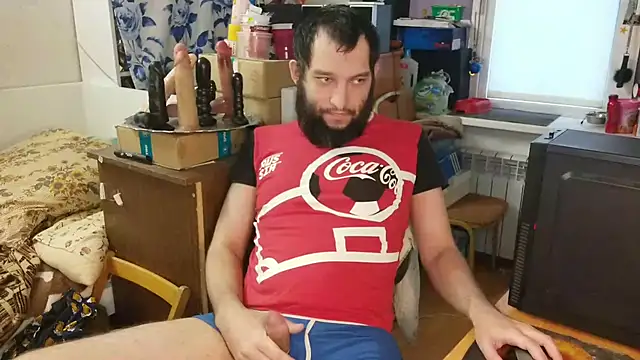 Snapshot of BISEXGOOD777 chatting on December 18, 2025, 8:41 am BISEXGOOD777 online show from December 18, 2025, 8:41 am