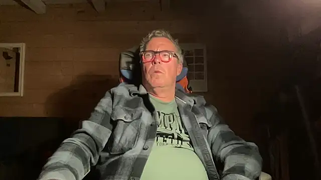 Snapshot of lelohop chatting on March 22, 2026, 5:00 am lelohop online show from March 22, 2026, 5:00 am