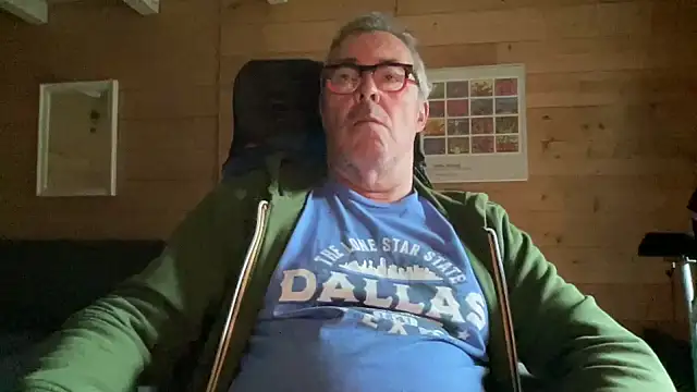 Snapshot of lelohop chatting on March 10, 2026, 7:56 am lelohop online show from March 10, 2026, 7:56 am