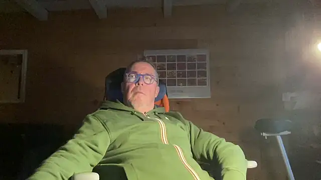 Snapshot of lelohop chatting on February 6, 2026, 7:37 am lelohop online show from February 6, 2026, 7:37 am