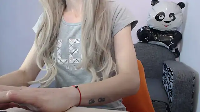 Snapshot of bounty888 chatting on March 4, 2025, 4:17 am bounty888 online show from March 4, 2025, 4:17 am