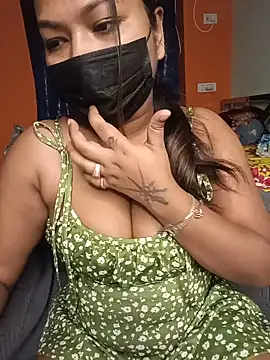 Hot Urvi online show from May 21, 2026, 4:59 pm